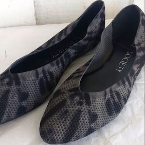 Sole Society Black and Gray Knit Flats Excellent Condition Like New